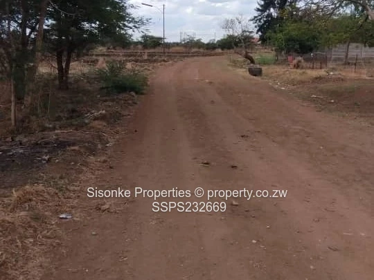 1630m² Stand for Sale in Northlea, Gweru 