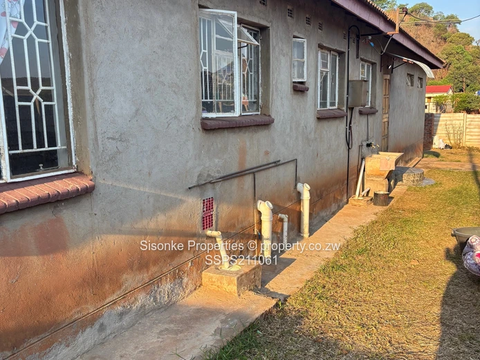 Solid House for Sale in Concession!