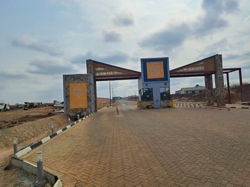 Stands & Residential Land