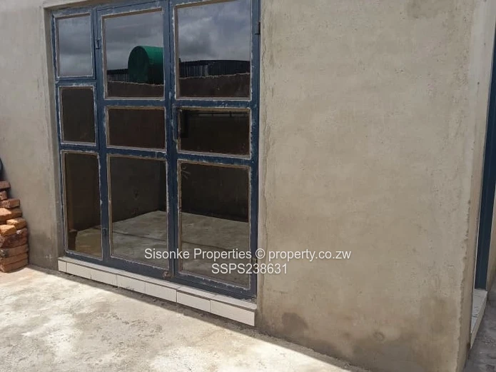 2 ROOMS TO RENT IN HIGHFIELDS by 2 Units