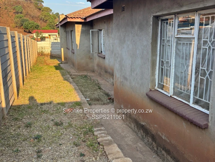 Solid House for Sale in Concession!