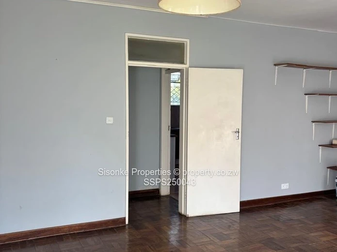 2 bed garden flat for rent,Avondale 