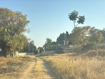 Commercial & Industrial Land