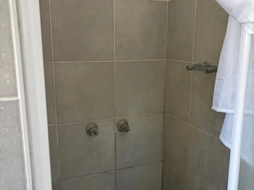 2 Bedroom Garden Flat
