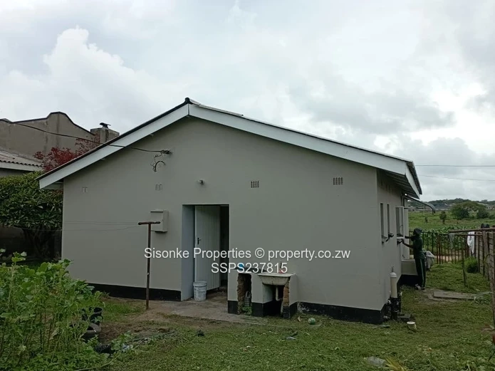  3-Bed House in Marondera, Cherutombo for rental 