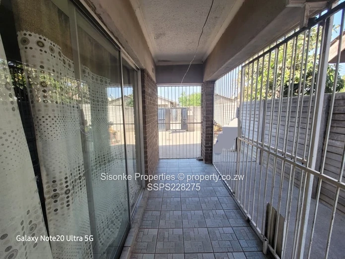 Spacious 4-Bedroom House in Budiriro - Perfect for Family Living!