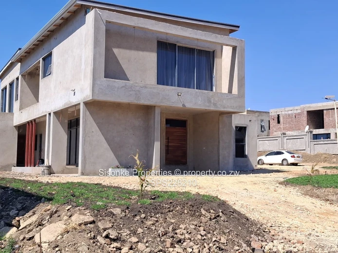 Double storey house for sale in Quinnington , Borrowdale