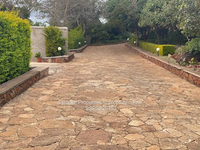 4 bed cluster house for rental in Gletwin