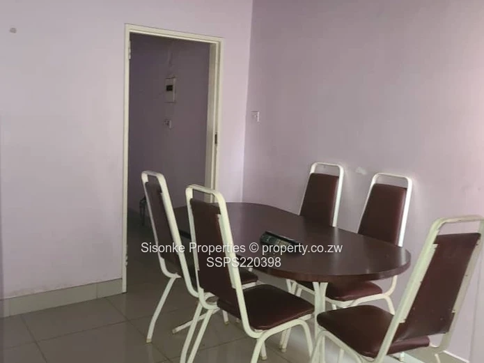 4 bedroomed house for Rental in Chitungwiza near Chitungwiza town centre