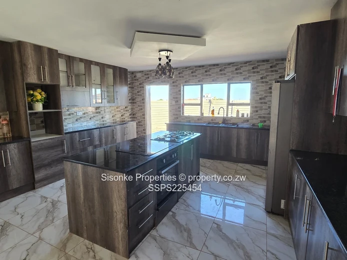 House for sale in Mt Pleasant Heights , phase 2 Jockster