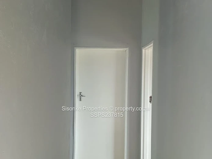  3-Bed House in Marondera, Cherutombo for rental 