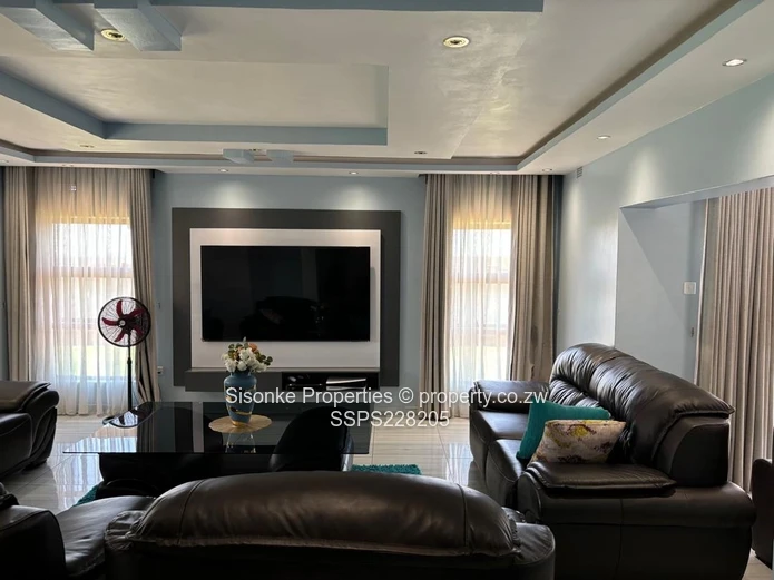 4 bedroomed house for sale in Mt Pleasant Heights (Sole Mandate)