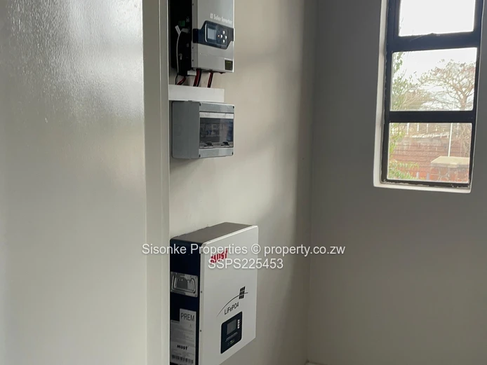 4 bed cluster house for rental in Gletwin